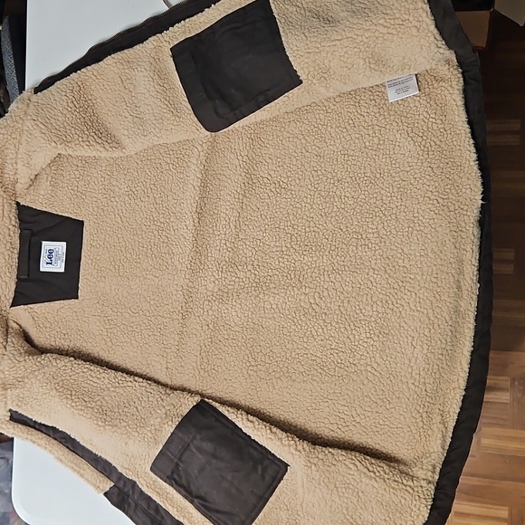 LEE sherpa lined workwear vest - Picture 7 of 10